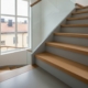 Kombinera trä och färg i trapprenovering: En guide för stil och hållbarhet 2026