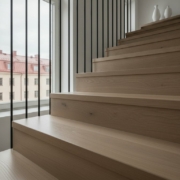 Åtgärda knarrande trappa Stockholm: Expertens guide till en tyst trappa 2026 – Hero Image Åtgärda knarrande trappa Stockholm: Expertens guide till en tyst trappa 2026