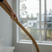 Byta handledare i trappa Nacka: Komplett guide för 2026
